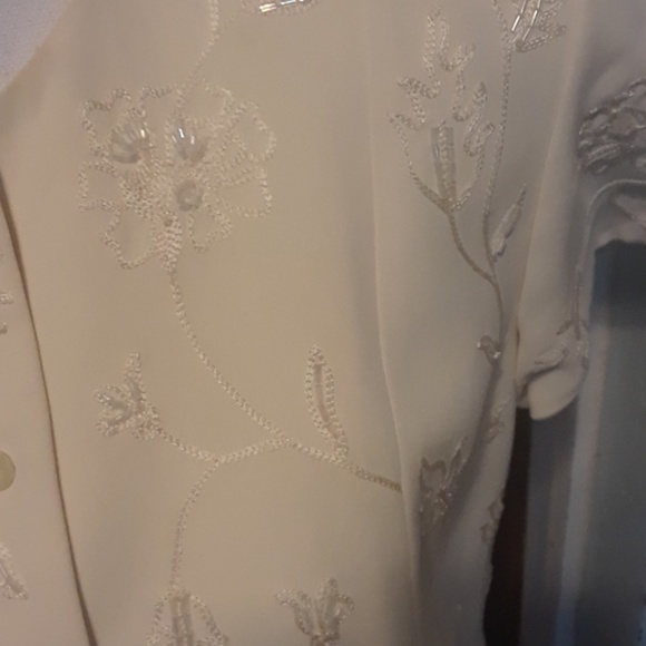 Jones New York Beaded Top, size 8 - Picture 4 of 5